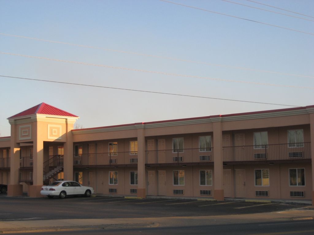 Sands Central Inn Χοτ Σπρινγκς Εξωτερικό φωτογραφία